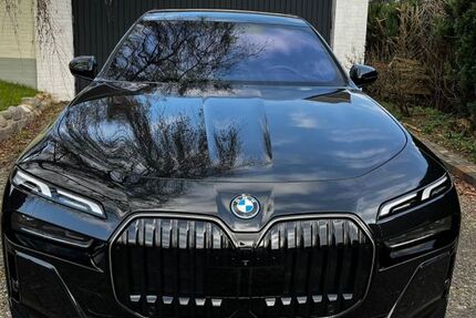 BMW i7 30.000 km 90.990 &euro; Elmshorn 25336