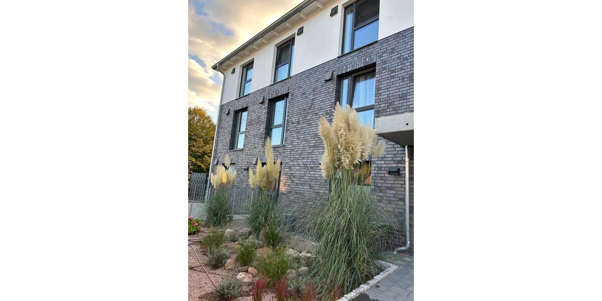 Dachgeschoßwohnung Hamburg Wandsbek - 3 Zimmer, 59 m&sup2;, 1.360&euro; | Angebot:24875698