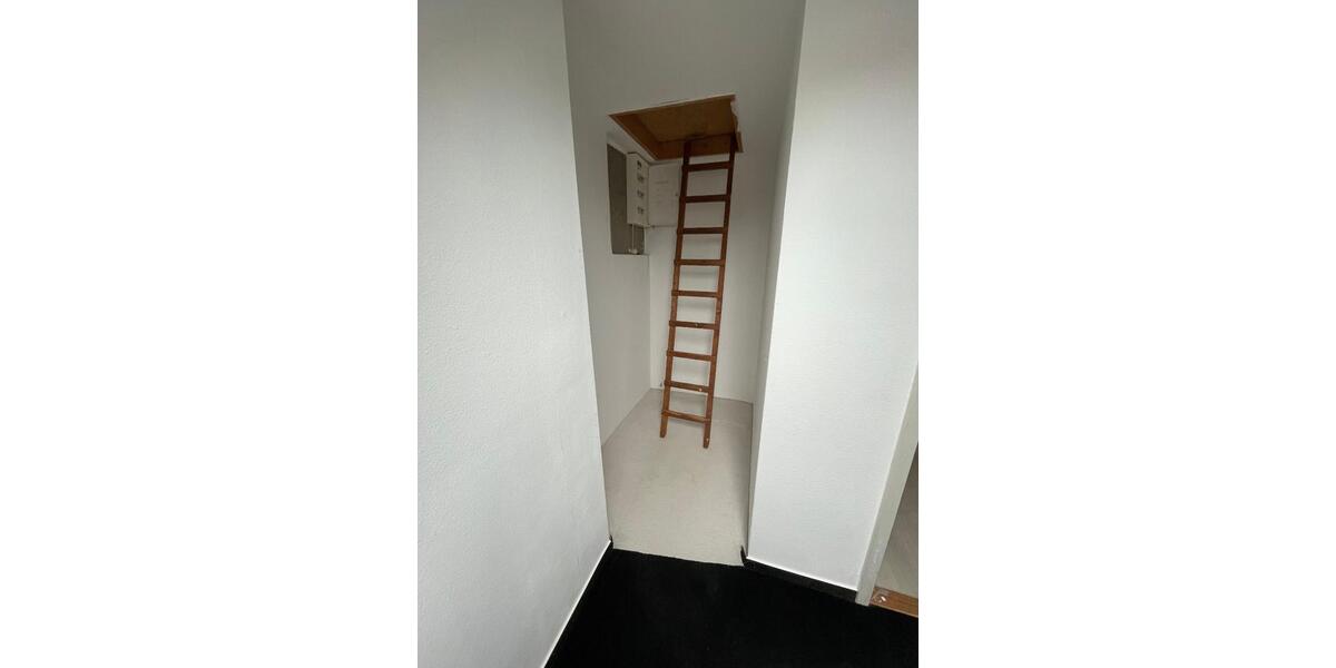 Dachgeschoßwohnung Hamburg Wandsbek - 1.5 Zimmer, 40 m&sup2;, 650&euro; | Angebot:25882512