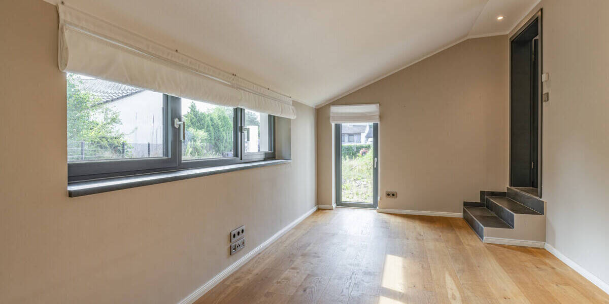 Einfamilienhaus Quickborn - 7 Zimmer, 252 m&sup2;, 830.000&euro; | Angebot:25662628