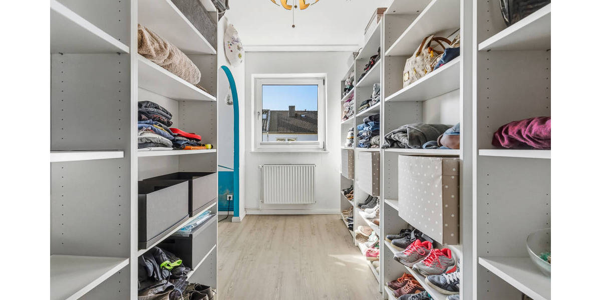 Reihenmittelhaus Norderstedt Harksheide - 5 Zimmer, 100 m&sup2;, 420.000&euro; | Angebot:25938366