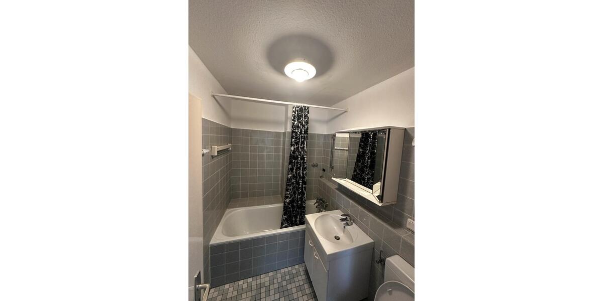 Etagenwohnung Pinneberg - 2 Zimmer, 55 m&sup2;, 220.000&euro; | Angebot:26044533