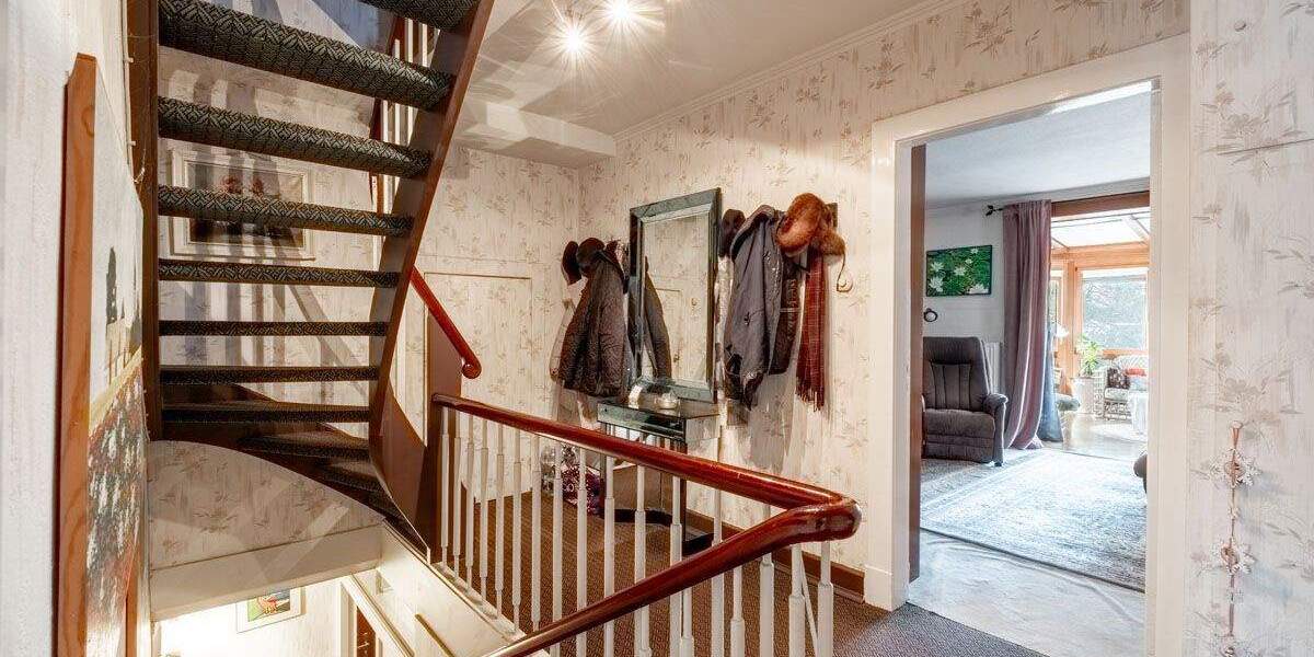 Einfamilienhaus Hamburg Wellingsbüttel - 5 Zimmer, 204 m&sup2;, 1.250.000&euro; | Angebot:25702364