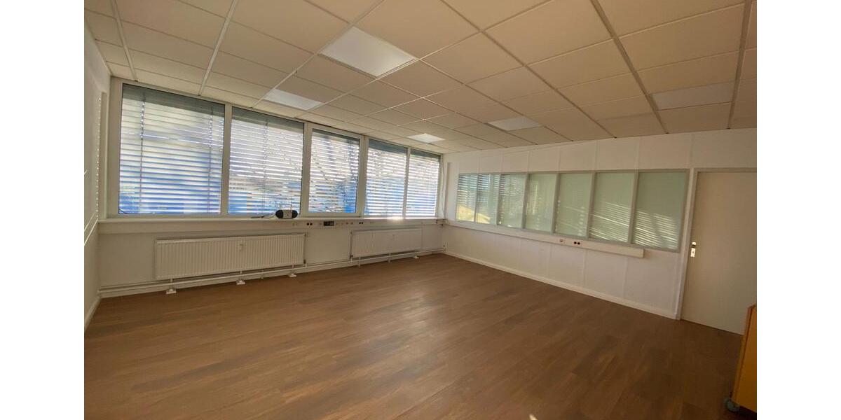 Gewerbeobjekt Hamburg Rothenburgsort - 8&euro; | Angebot:25397827