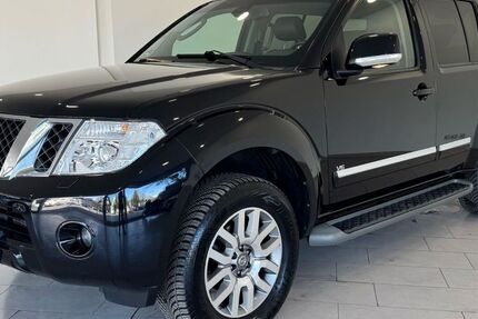 Nissan Pathfinder 163.000 km 20.990 &euro; Hamburg 22043