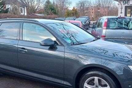 Audi A4 122.602 km 16.950 &euro; Hamburg 21031