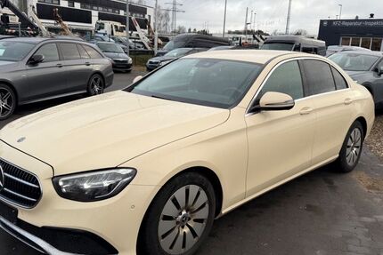 Mercedes-Benz E 220 280.000 km 16.500 &euro; Hamburg 22525