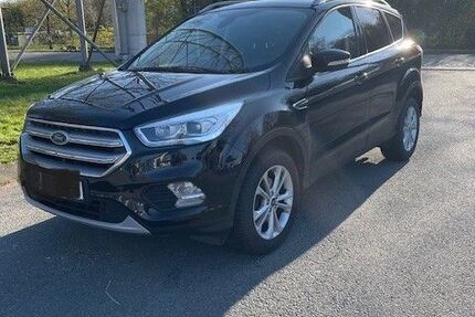 Ford Kuga 119.000 km 13.990 &euro; Ellerhoop 25373