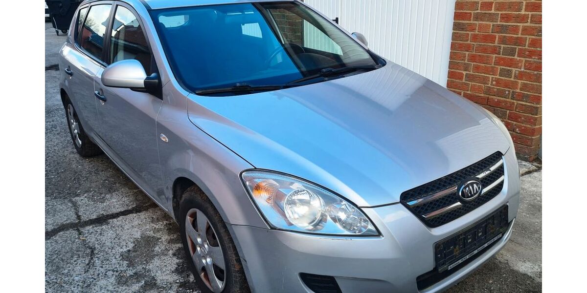 Kia pro ceed / ProCeed 200.000 km 1.990 &euro; Hamburg 22113