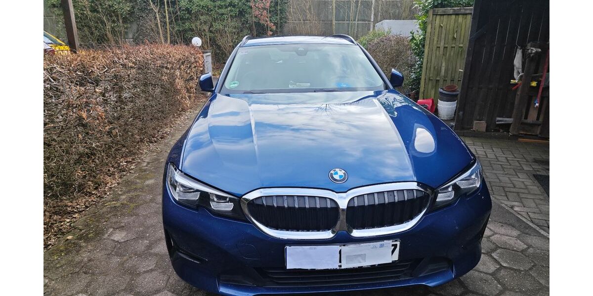 BMW 320 59.900 km 25.750 &euro; Hamburg 22043