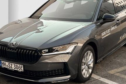 Skoda Superb 12.520 km 53.777 &euro; Hamburg 22303