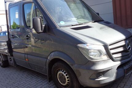 Mercedes-Benz Sprinter 318.054 km 10.700 &euro; Hamburg 22399