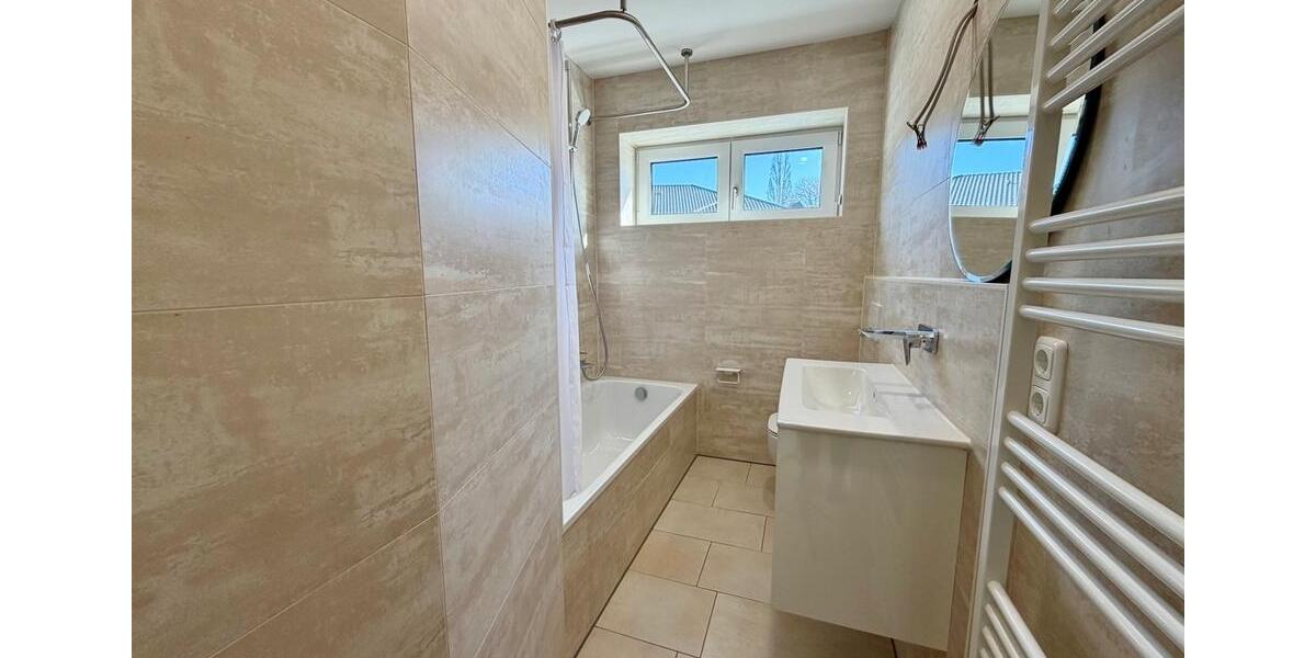 Erdgeschoßwohnung Hamburg Niendorf - 4 Zimmer, 120 m&sup2;, 2.645&euro; | Angebot:25570810