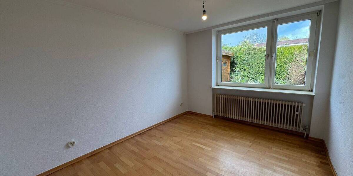 Bungalow Hamburg Marmstorf - 3 Zimmer, 91 m&sup2;, 325.000&euro; | Angebot:26028116