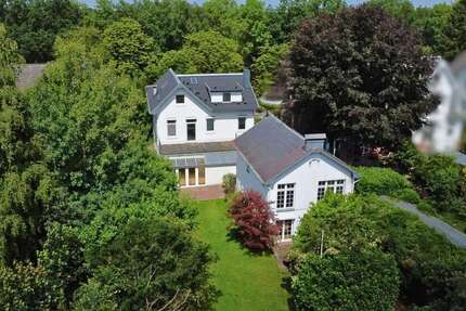 Haus Hamburg Ohlsdorf - 12 Zimmer, 427 m&sup2;, 1.790.000&euro; | Angebot:26032530