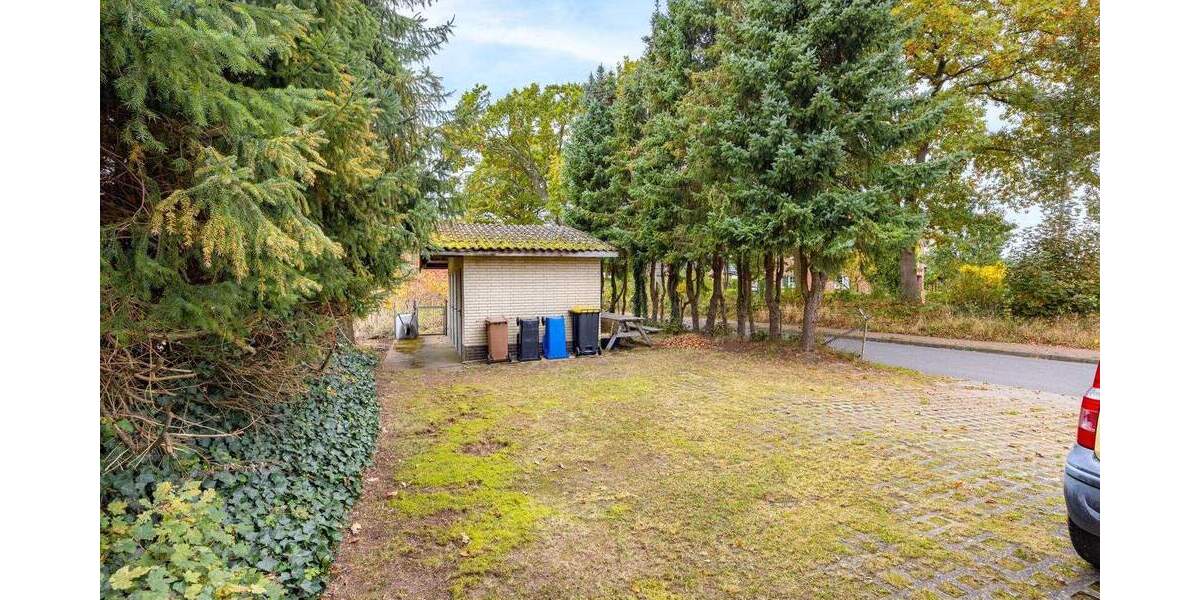 Mehrfamilienhaus, Wohnhaus Klein Offenseth-Sparrieshoop Sparrieshoop - 8 Zimmer, 213 m&sup2;, 375.000&euro; | Angebot:25744188