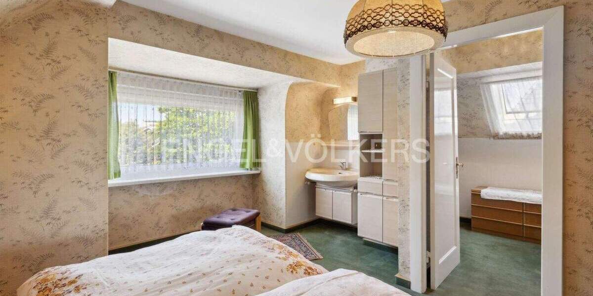 Einfamilienhaus Norderstedt Garstedt - 8 Zimmer, 180 m&sup2;, 599.000&euro; | Angebot:25701582