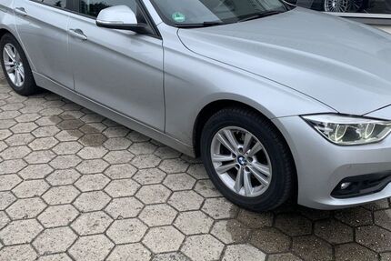 BMW 318 165.607 km 13.980 &euro; Hamburg 22459