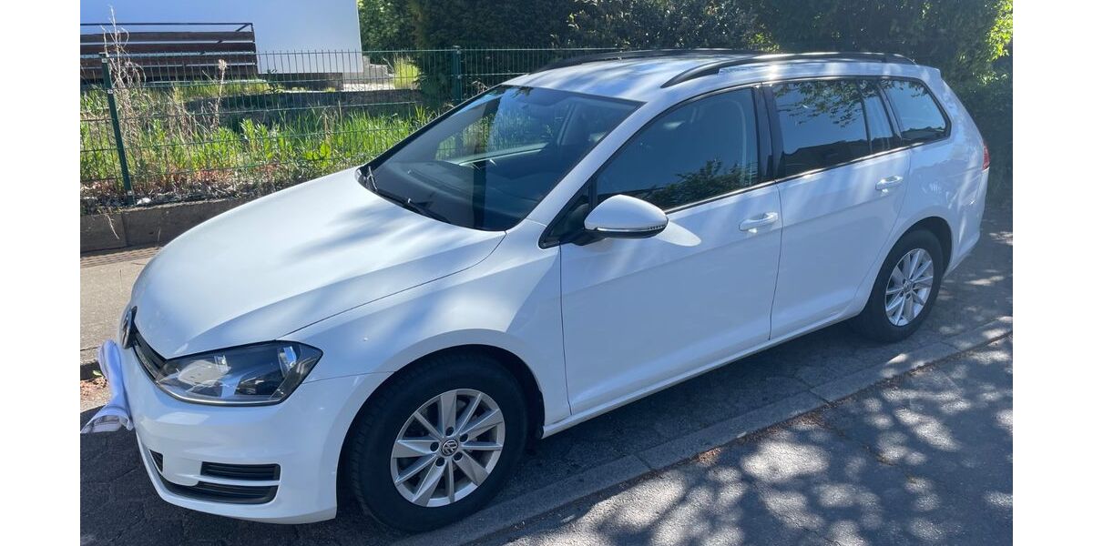 VW Golf 122.000 km 9.990 &euro; hamburg 22309