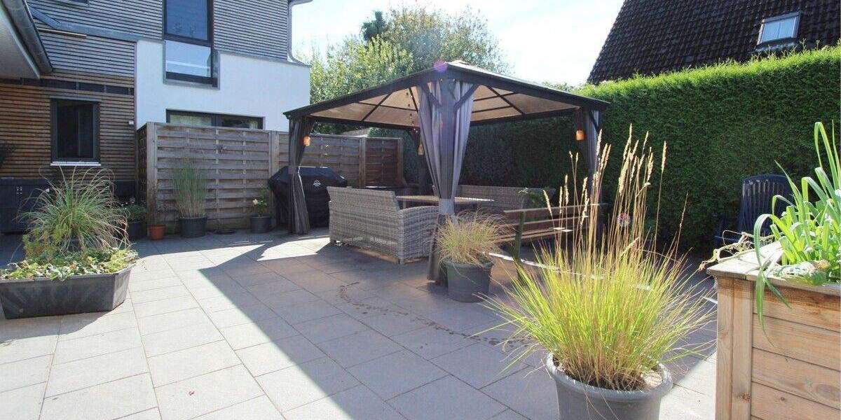 Einfamilienhaus Barmstedt - 9 Zimmer, 237 m&sup2;, 529.000&euro; | Angebot:25743534