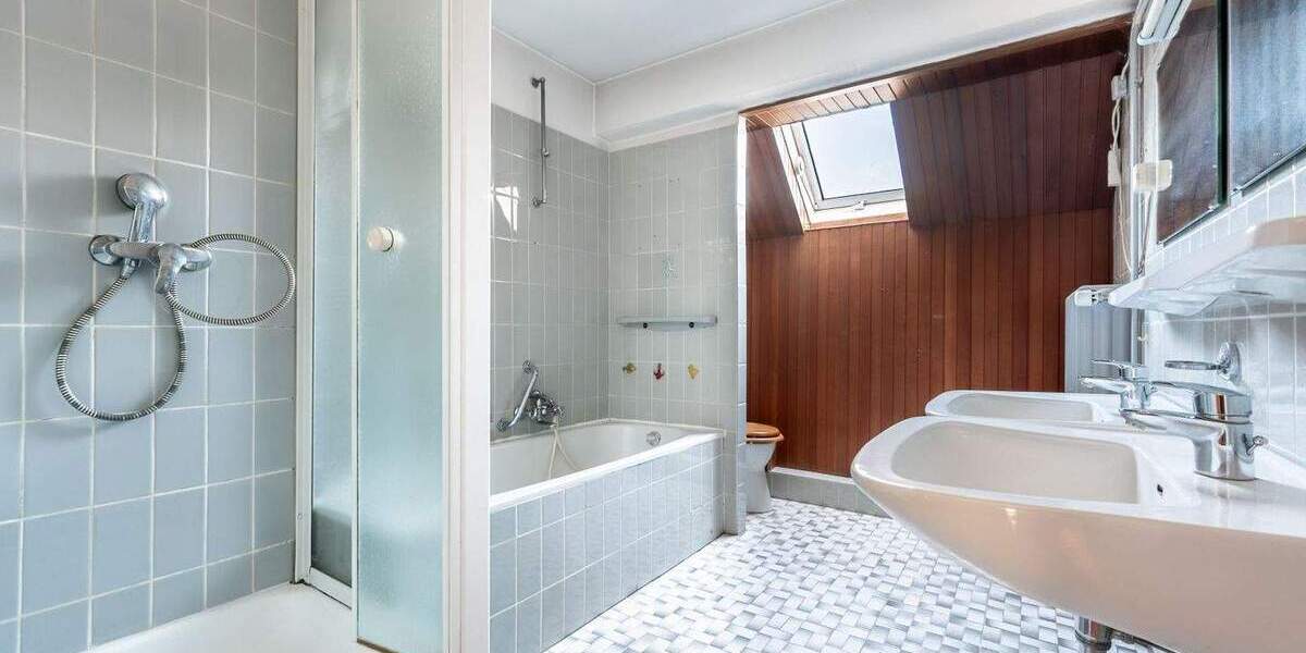 Reihenmittelhaus Reinbek - 5 Zimmer, 115 m&sup2;, 390.000&euro; | Angebot:25815295