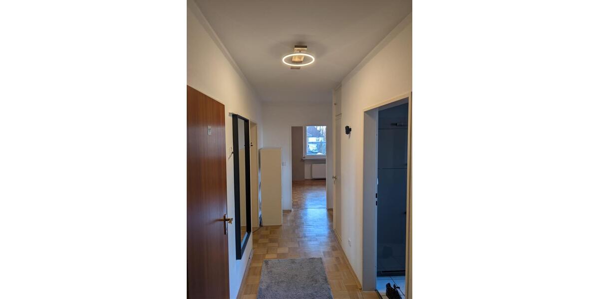 Etagenwohnung Ahrensburg - 3 Zimmer, 82 m&sup2;, 750&euro; | Angebot:25933895