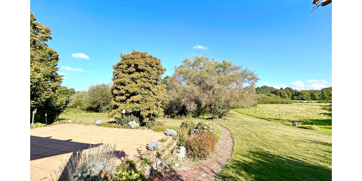 Wo Stille, Wasser und Weite aufeinandertreffen – Einzigartiges Anwesen auf 9.140 m²! - Einfamilienhaus Hitzhusen | Angebot:25365912