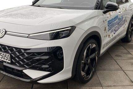 VW T-Roc 1.899 km 45.555 &euro; Hamburg 22761