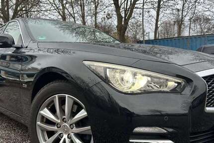 INFINITI Q50 143.000 km 15.500 &euro; Hamburg 21079