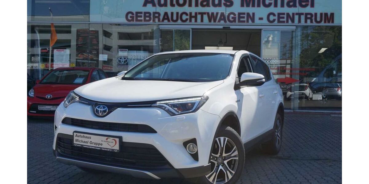 Toyota RAV 4 54.214 km 22.990 &euro; Hamburg 22043