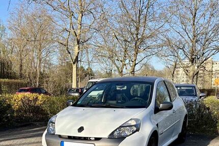 Renault Clio 115.000 km 18.000 &euro; Hamburg 22453