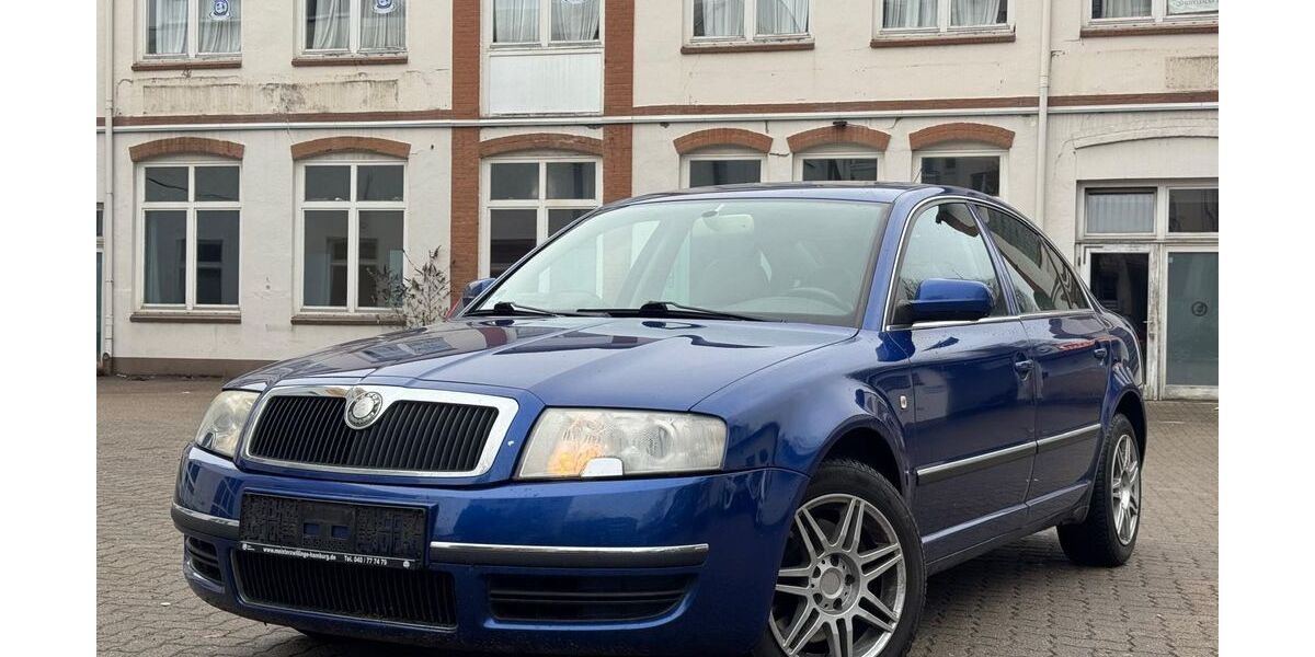 Skoda Superb 299.000 km 1.890 &euro; Hamburg 22041