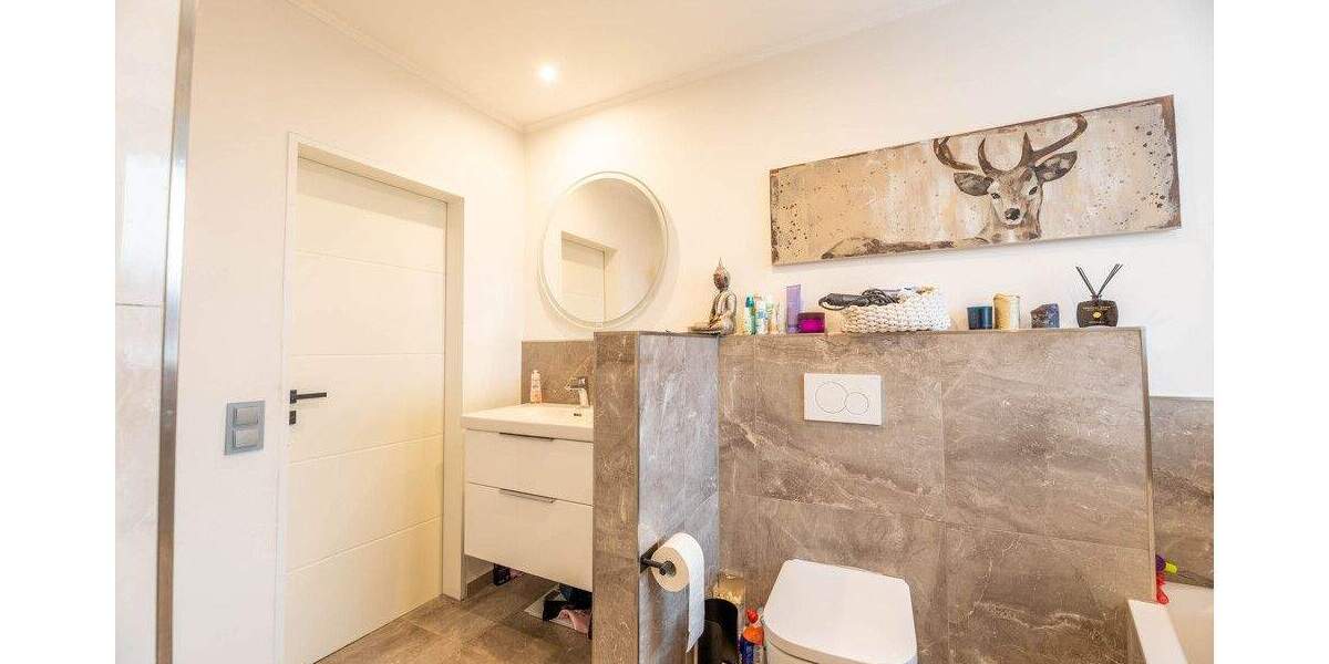 Mehrfamilienhaus, Wohnhaus Uetersen - 8 Zimmer, 165 m&sup2;, 420.000&euro; | Angebot:25687560