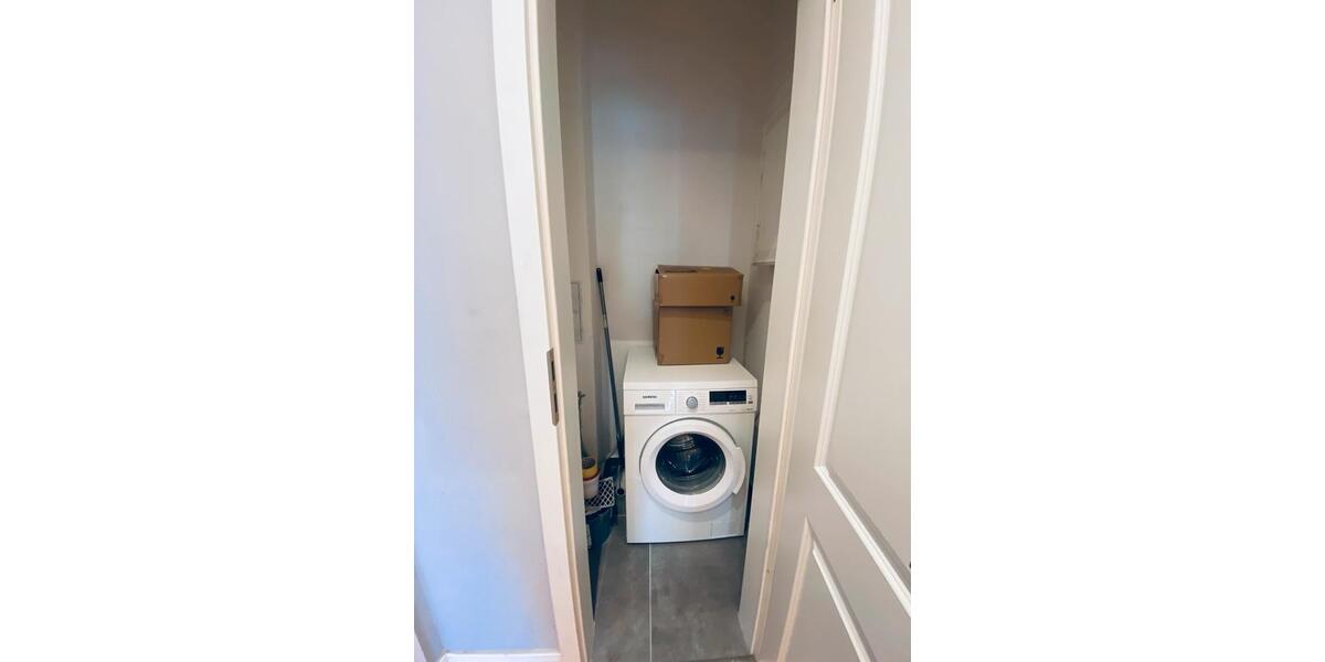 Etagenwohnung Hamburg Altstadt - 2 Zimmer, 75 m&sup2;, 1.640&euro; | Angebot:26003948