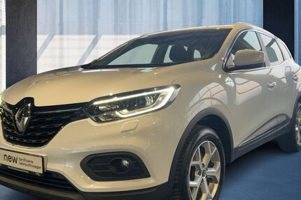 Renault Kadjar 76.519 km 14.990 &euro; Hamburg 22763