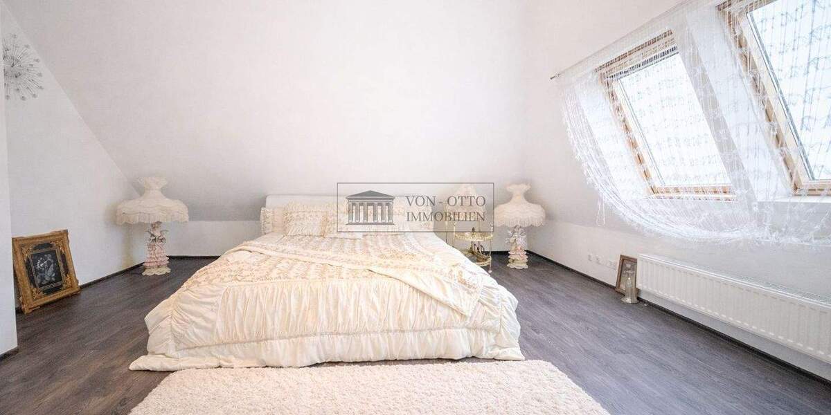 Mehrfamilienhaus, Wohnhaus Hamburg Sasel - 7 Zimmer, 150 m&sup2;, 998.000&euro; | Angebot:25692472