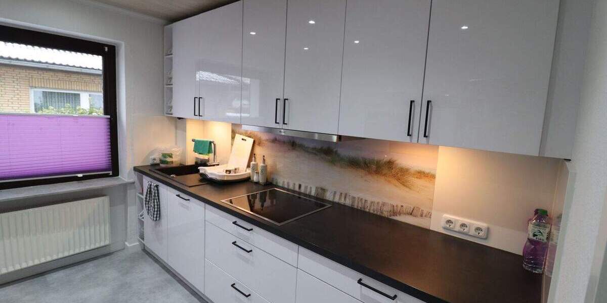 Einfamilienhaus Groß Niendorf - 7 Zimmer, 215 m&sup2;, 695.000&euro; | Angebot:25769322