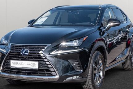 Lexus NX 300 60.669 km 30.990 &euro; Hamburg 22529