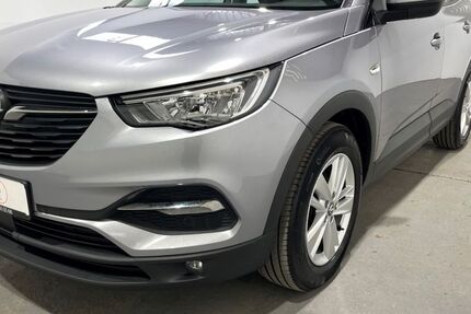 Opel Grandland (X) 112.000 km 13.900 &euro; Norderstedt 22848