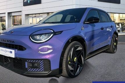Abarth 600e 3.528 km 37.450 &euro; Hamburg 20537