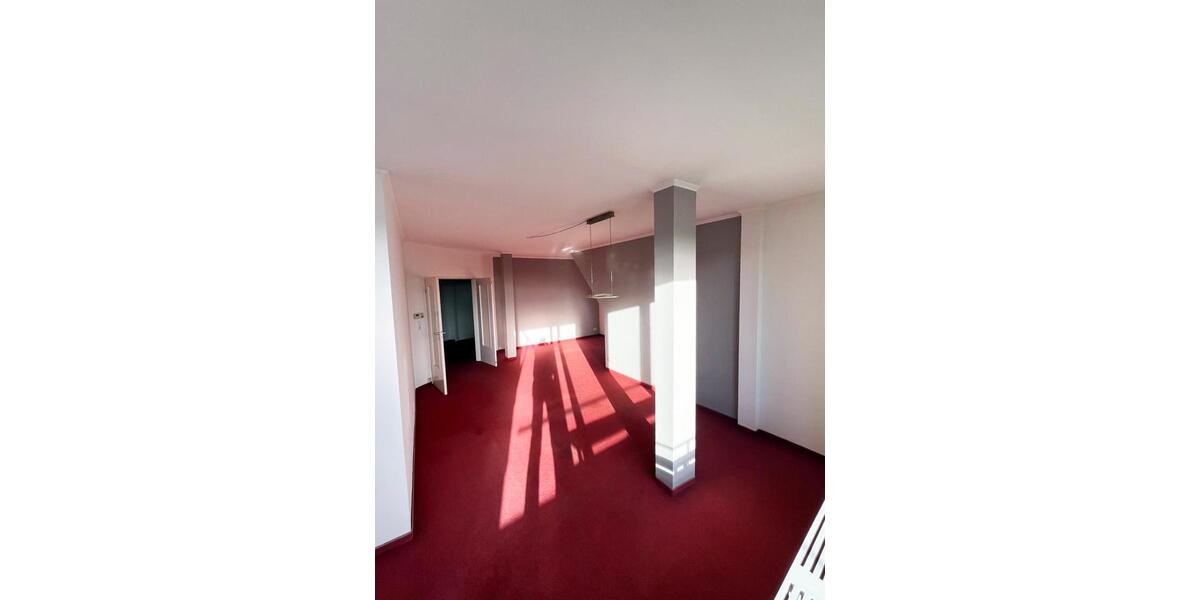 Dachgeschoßwohnung Hamburg Eppendorf - 3.5 Zimmer, 98 m&sup2;, 850.000&euro; | Angebot:25933215