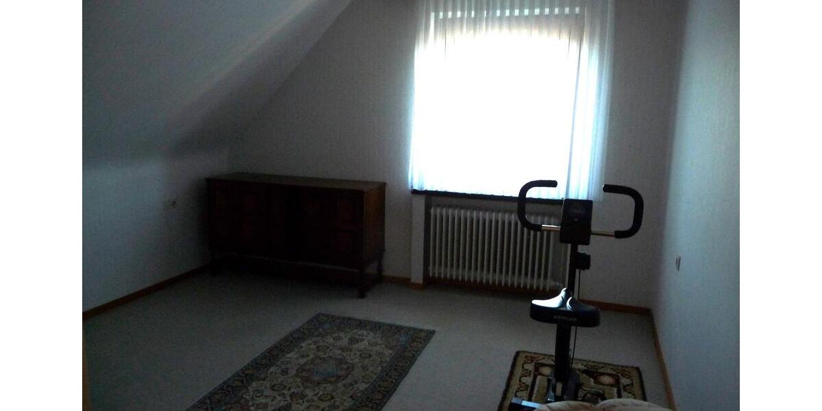 Einfamilienhaus Uetersen - 7 Zimmer, 180 m&sup2;, 490.000&euro; | Angebot:25809481