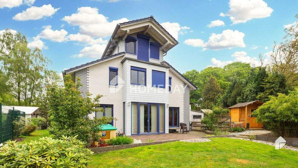 Einfamilienhaus Kisdorf - 8 Zimmer, 250 m&sup2;, 699.000&euro; | Angebot:25773206