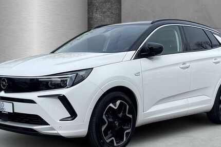 Opel Grandland (X) 28.415 km 23.880 &euro; Ahrensburg 22926