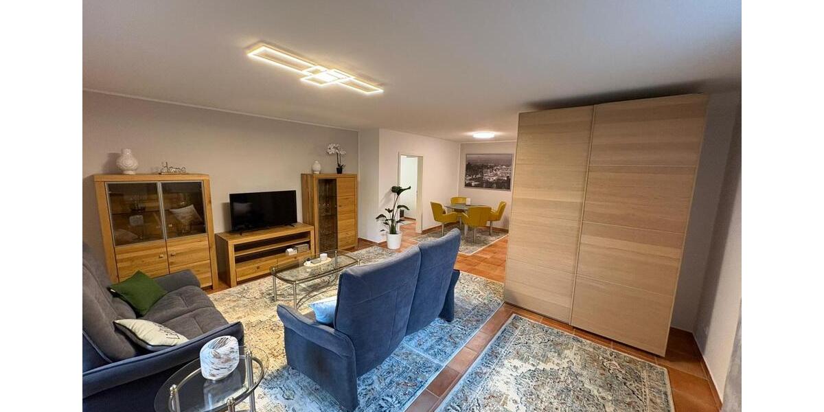 Etagenwohnung Nahe - 2 Zimmer, 66 m&sup2;, 1.200&euro; | Angebot:25172952