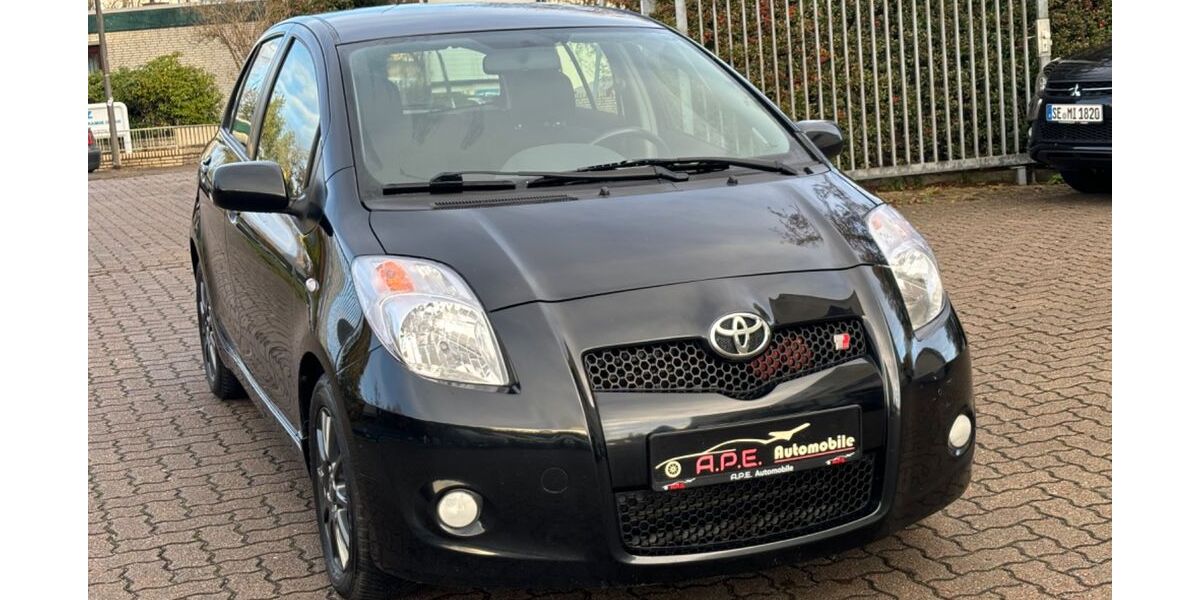 Toyota Yaris 190.000 km 2.999 &euro; Norderstedt 22848