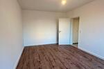 Etagenwohnung Stapelfeld - 4 Zimmer, 96 m&sup2;, 2.000&euro; | Angebot:25957212