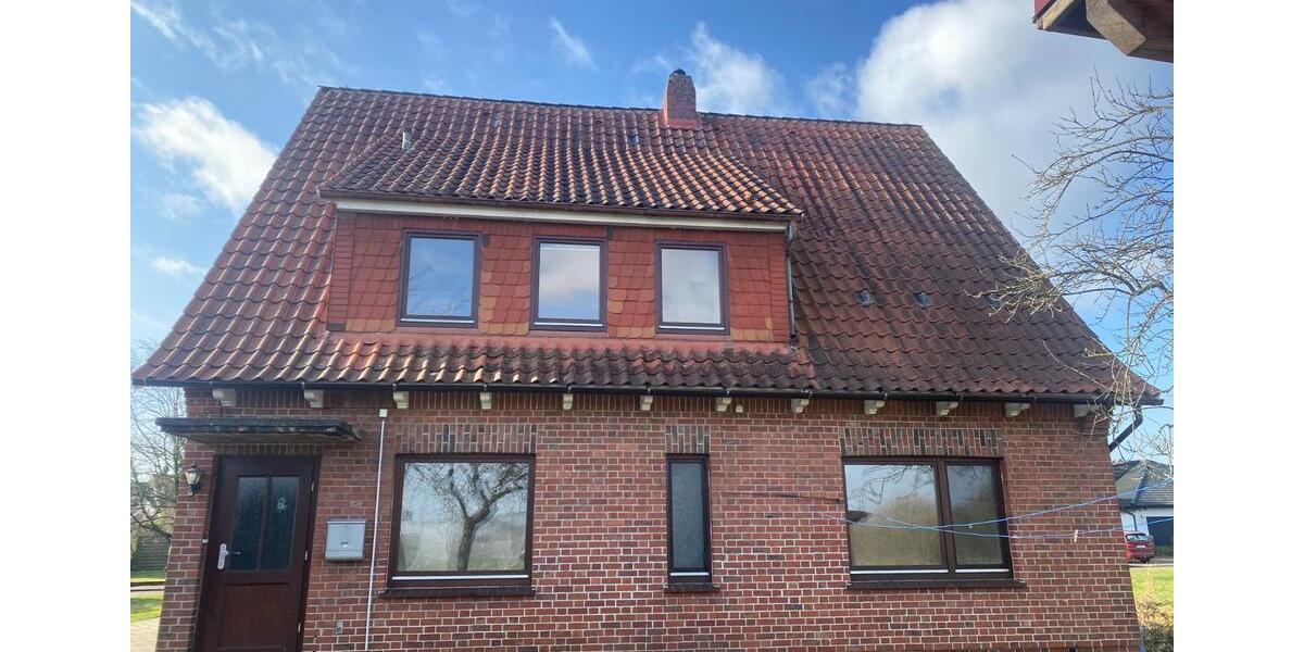Mehrfamilienhaus, Wohnhaus Grünendeich - 7.5 Zimmer, 159 m&sup2;, 385.000&euro; | Angebot:25351771