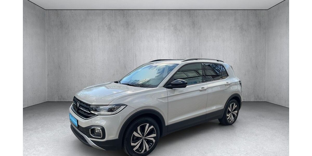 VW T-Cross 15.221 km 26.960 &euro; Hamburg 22399