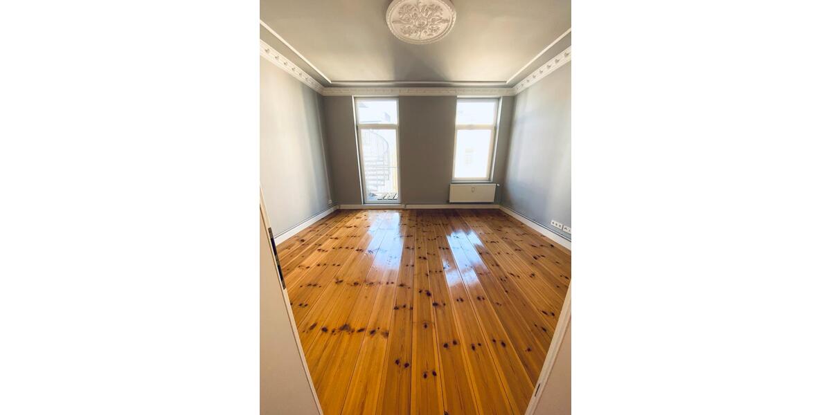 Etagenwohnung Hamburg Altstadt - 2 Zimmer, 75 m&sup2;, 1.640&euro; | Angebot:26003948